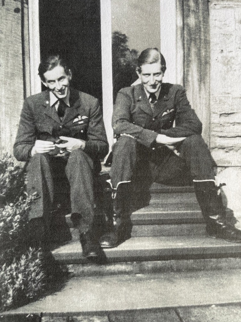 Other image for Blue plaque honour for heroic brothers